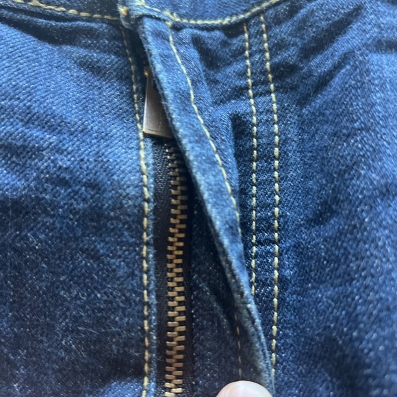 Used Sean Jean Dark Blue Denim Jorts 40x16" Inseam. Note to pocket buttons. (D5) - Picture 5 of 10